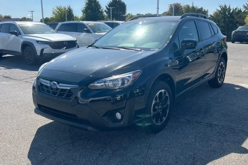 2023 Subaru Crosstrek Premium photo 1