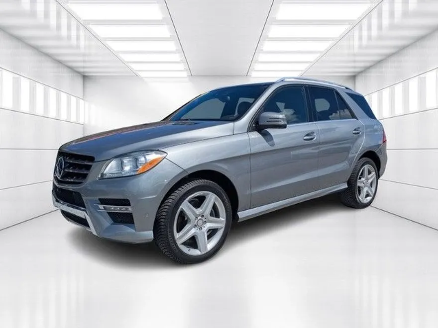 2015 Mercedes Benz ML 350 photo 1