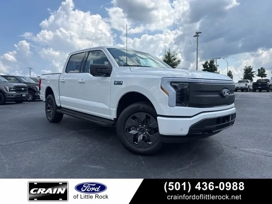 2025 Ford F-150 Lightning photo 1