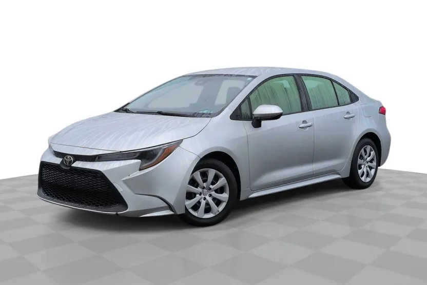 2022 Toyota Corolla LE photo 1