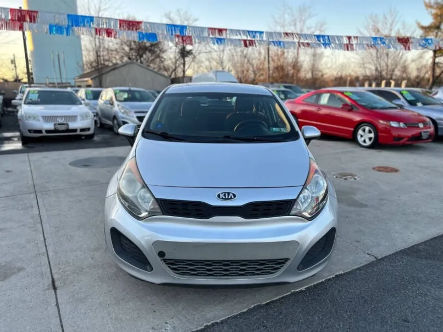 2015 Kia Rio LX photo 1