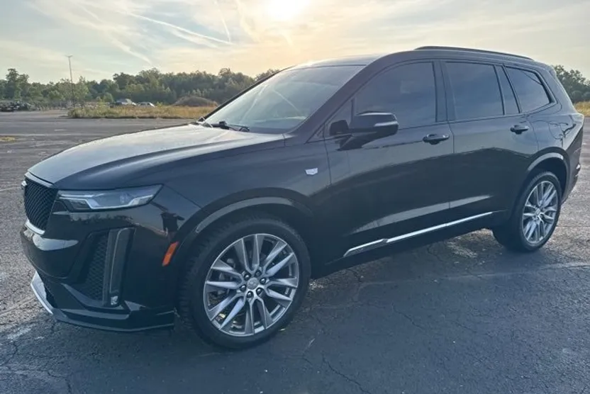2020 Cadillac XT6 Sport photo 1