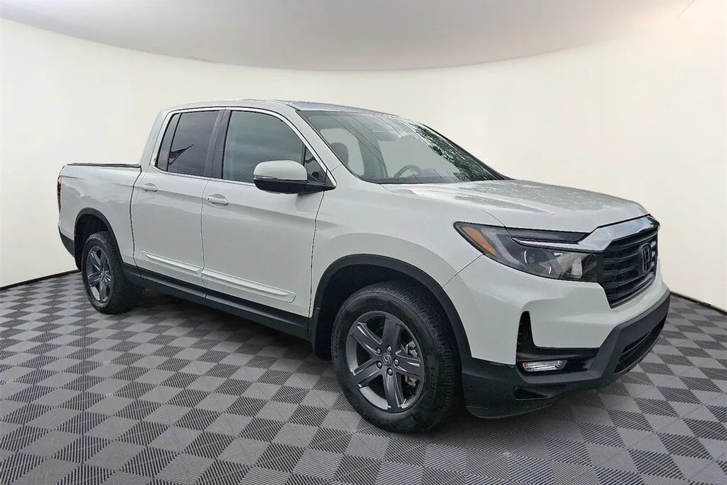 2023 Honda Ridgeline RTL photo 1