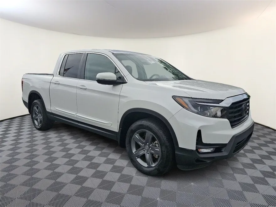 2023 Honda Ridgeline RTL photo 1