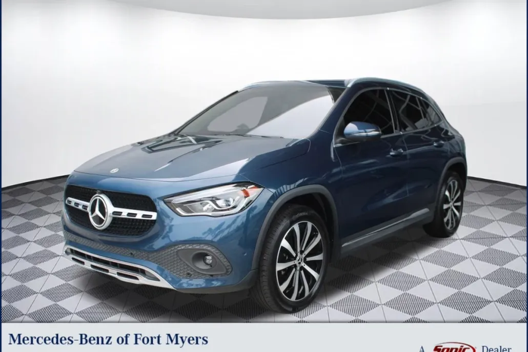 2023 Mercedes Benz GLA 250 photo 1