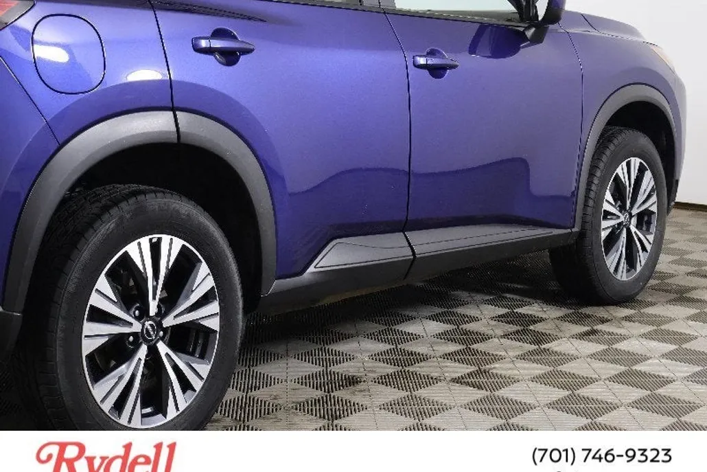 2023 Nissan Rogue SV photo 1