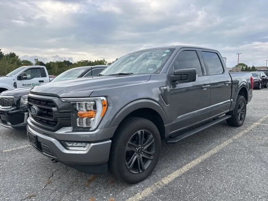 2022 Ford F-150 XLT photo 1