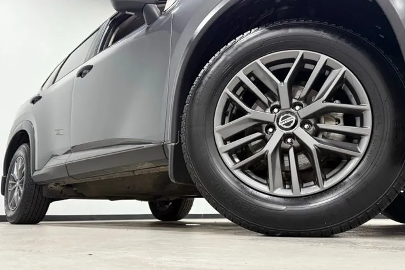 2021 Nissan Rogue S photo 1
