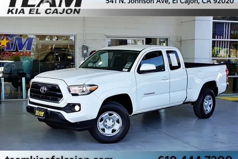 2016 Toyota Tacoma SR5 Access Cab photo 1
