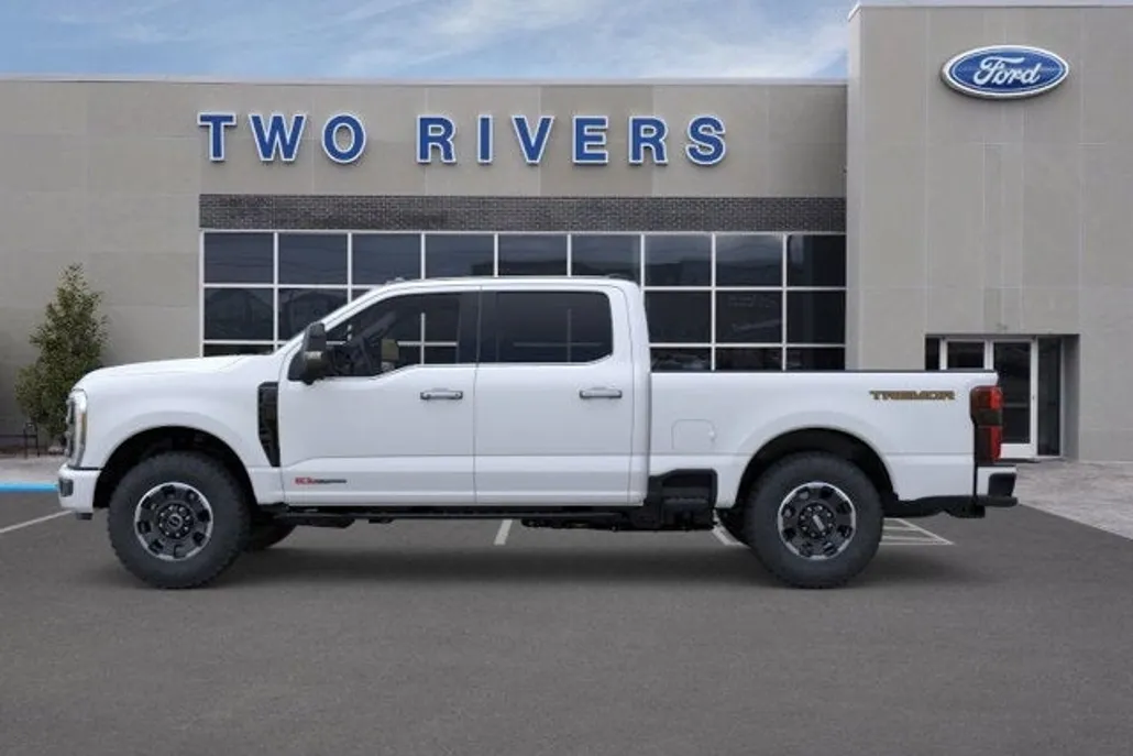 2025 Ford F-250 photo 1