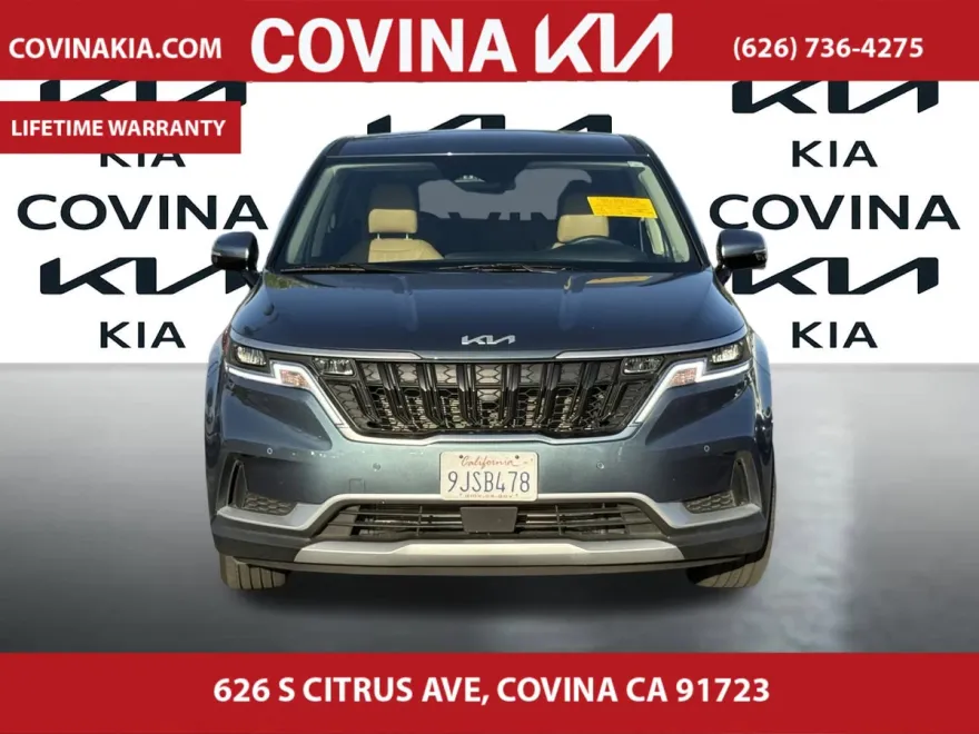 2024 Kia Carnival EX photo 1