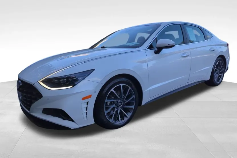 2020 Hyundai Sonata Limited photo 1