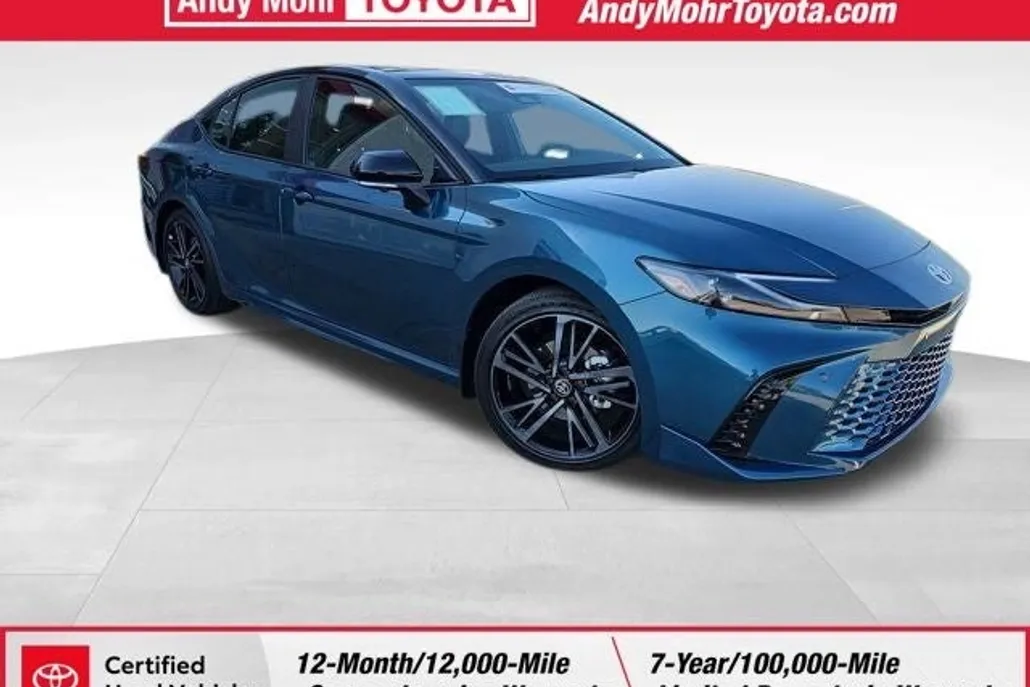 2025 Toyota Camry XSE photo 1