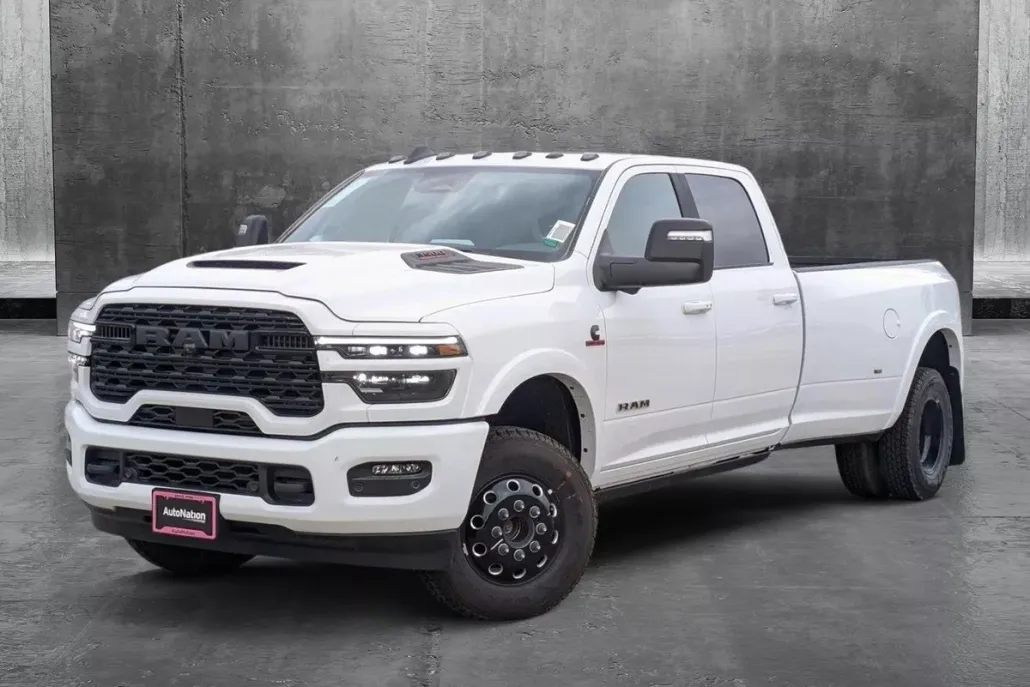 2025 Ram 3500 Limited photo 1