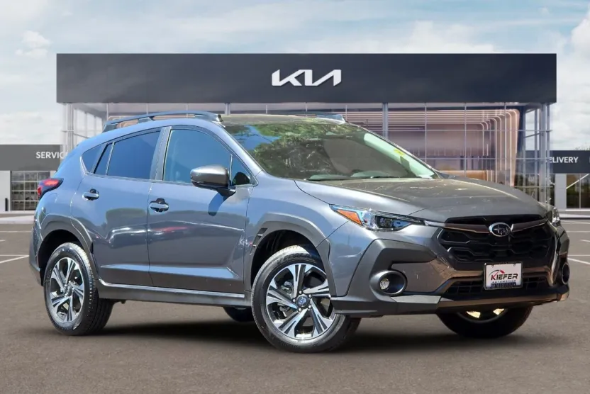 2024 Subaru Crosstrek Premium photo 1