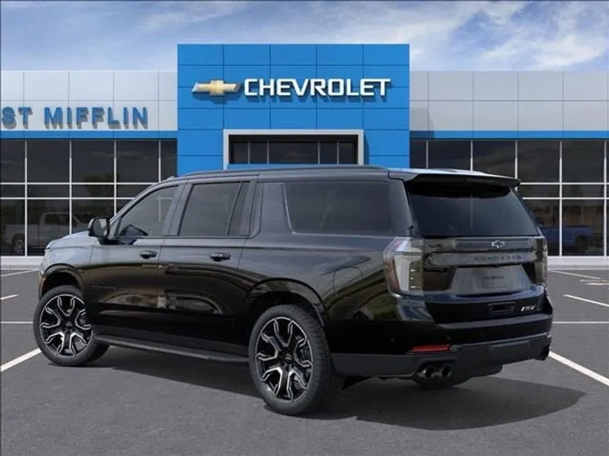 2025 Chevrolet Suburban RST photo 1