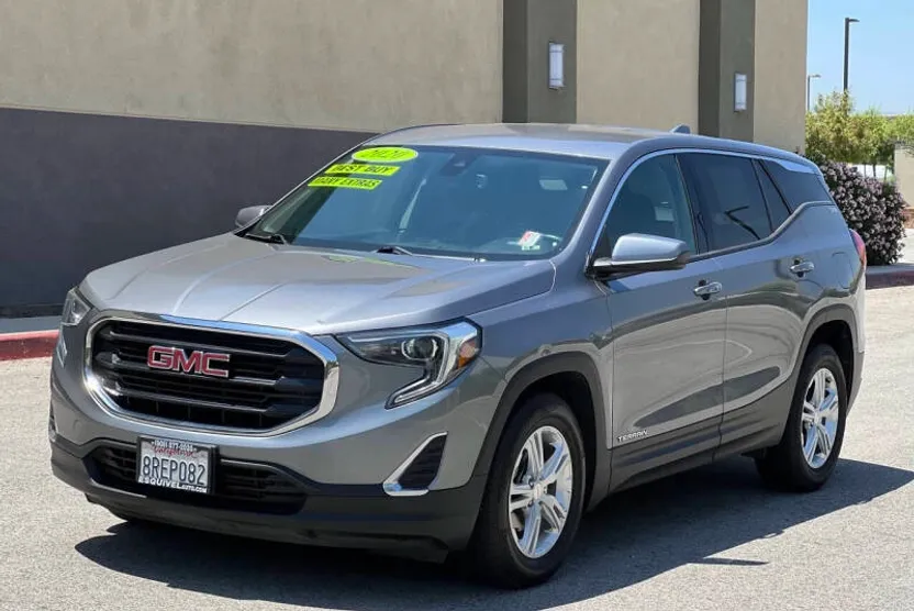 2020 Gmc Terrain SLE photo 1