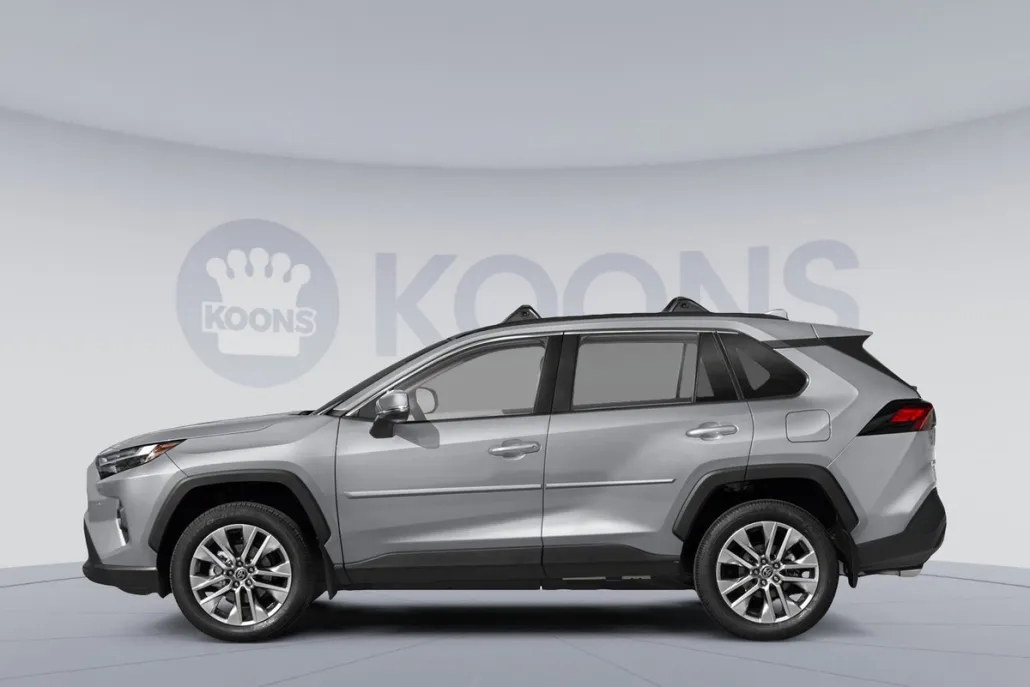 2025 Toyota RAV4 XLE photo 1