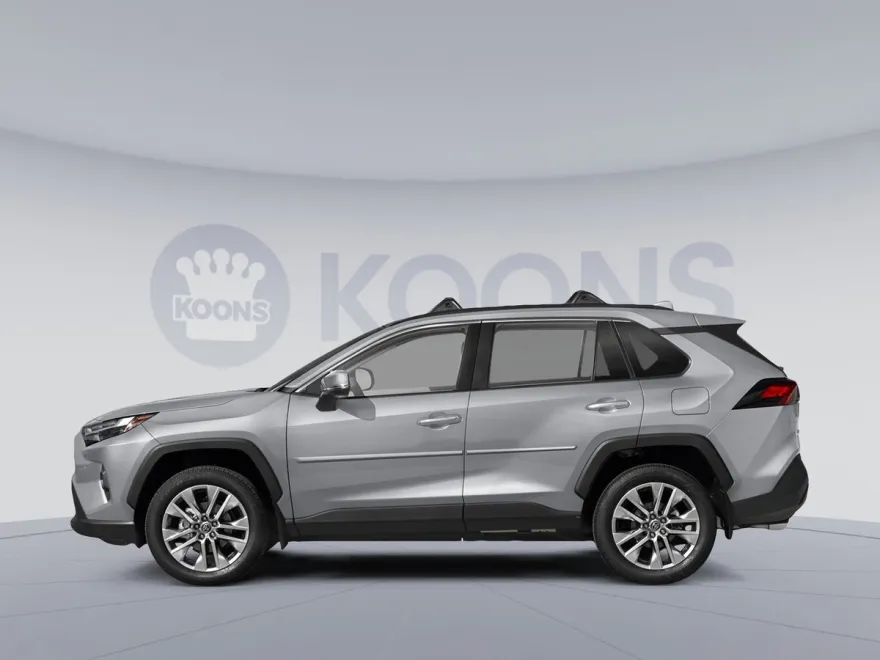 2025 Toyota RAV4 XLE photo 1