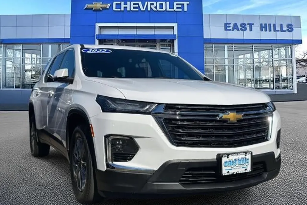 2022 Chevrolet Traverse Cloth 1LT photo 1