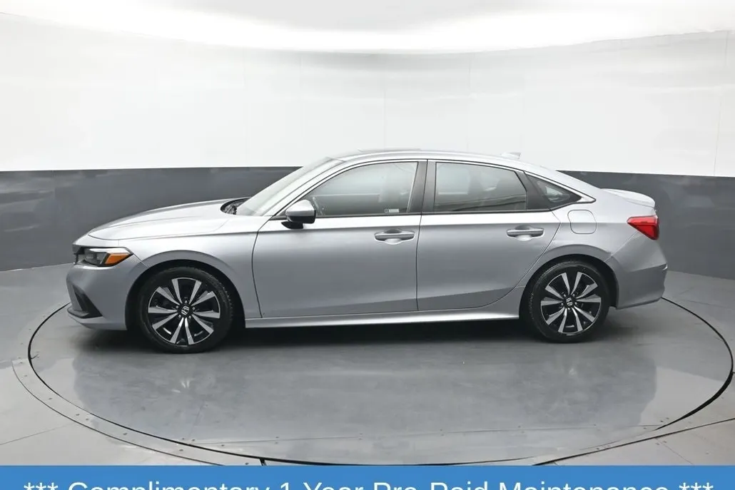 2022 Honda Civic EX photo 1