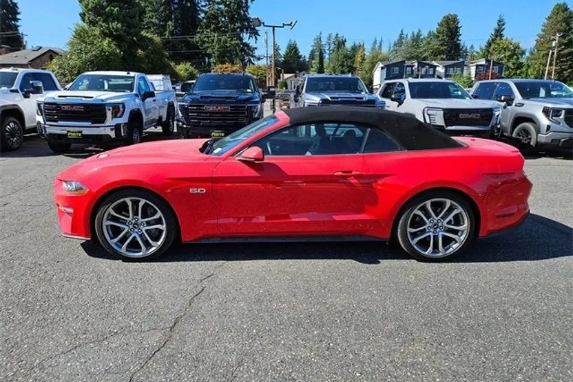 2019 Ford Mustang GT Premium photo 1
