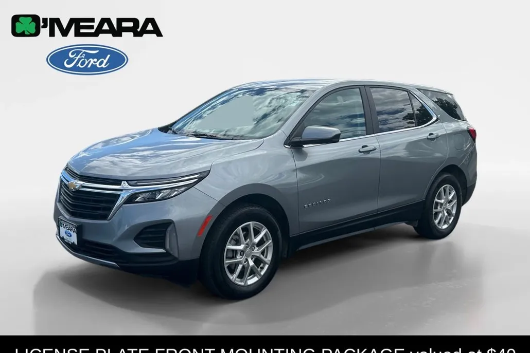 2023 Chevrolet Equinox LT photo 1