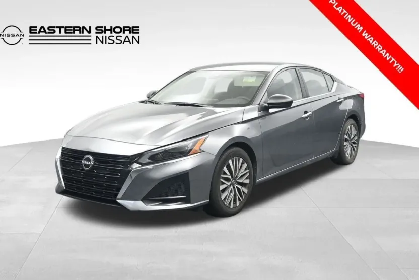 2024 Nissan Altima 2.5 SV photo 1