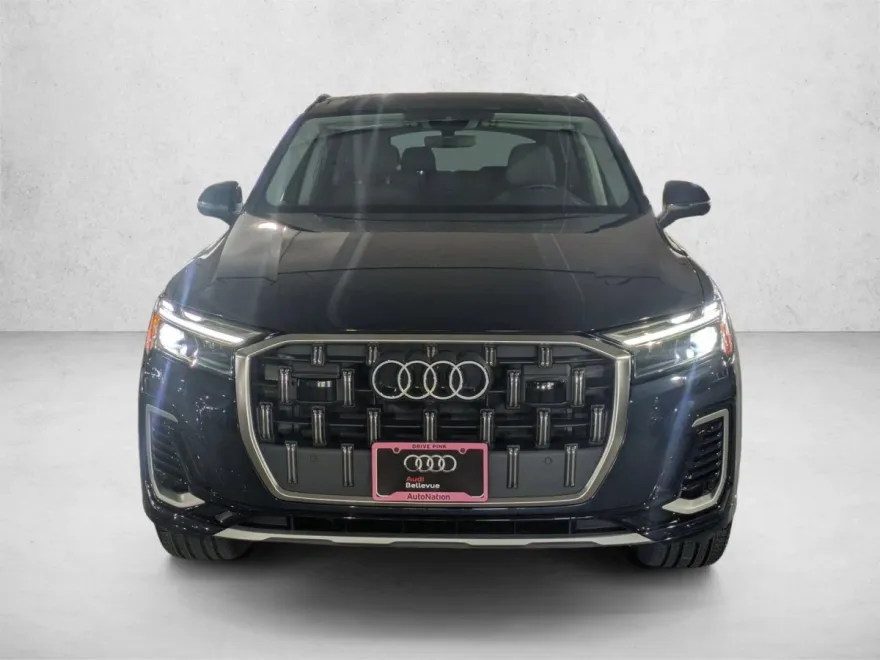 2025 Audi Q7 45 Premium Plus photo 1