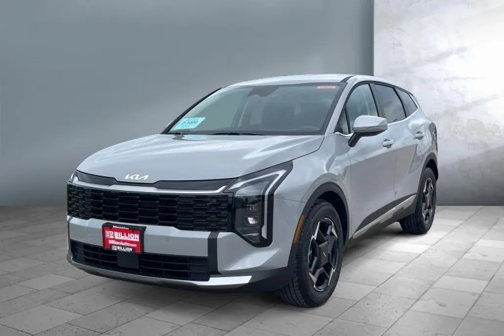 2026 Kia Sportage EX photo 1