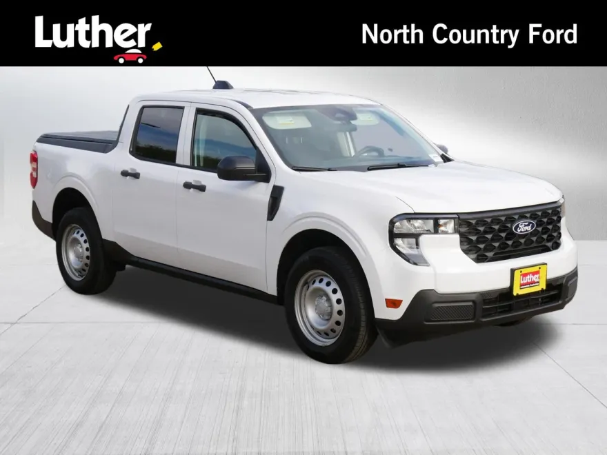 2025 Ford Maverick XL photo 1