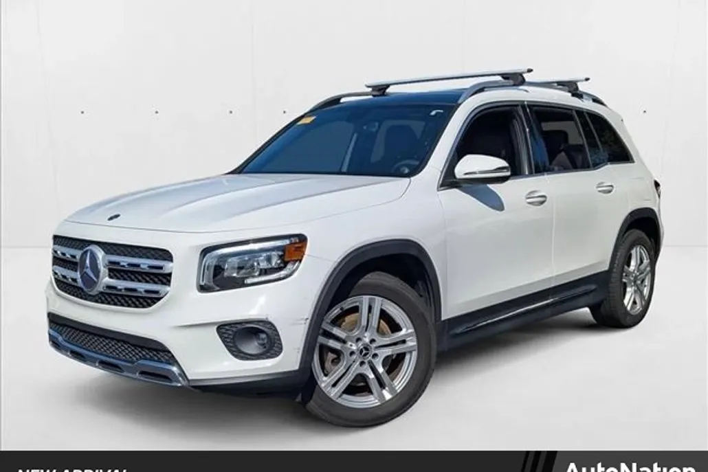2020 Mercedes Benz GLB 250 photo 1