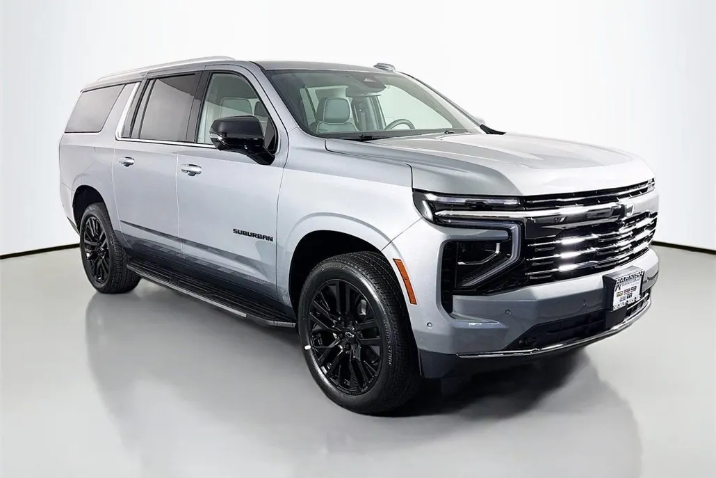 2025 Chevrolet Suburban Premier photo 1