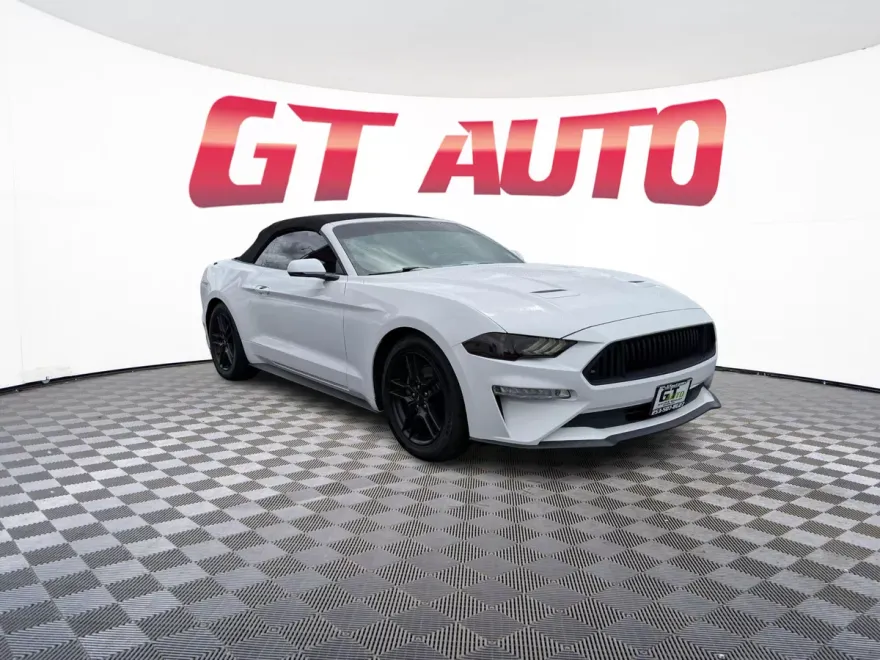 2018 Ford Mustang EcoBoost Premium photo 1