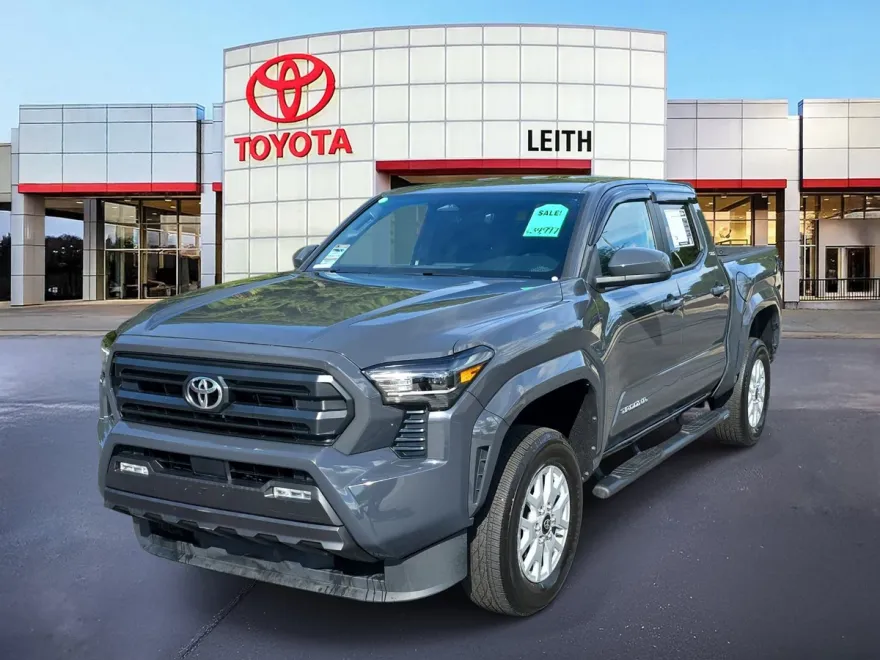 2024 Toyota Tacoma SR5 photo 1
