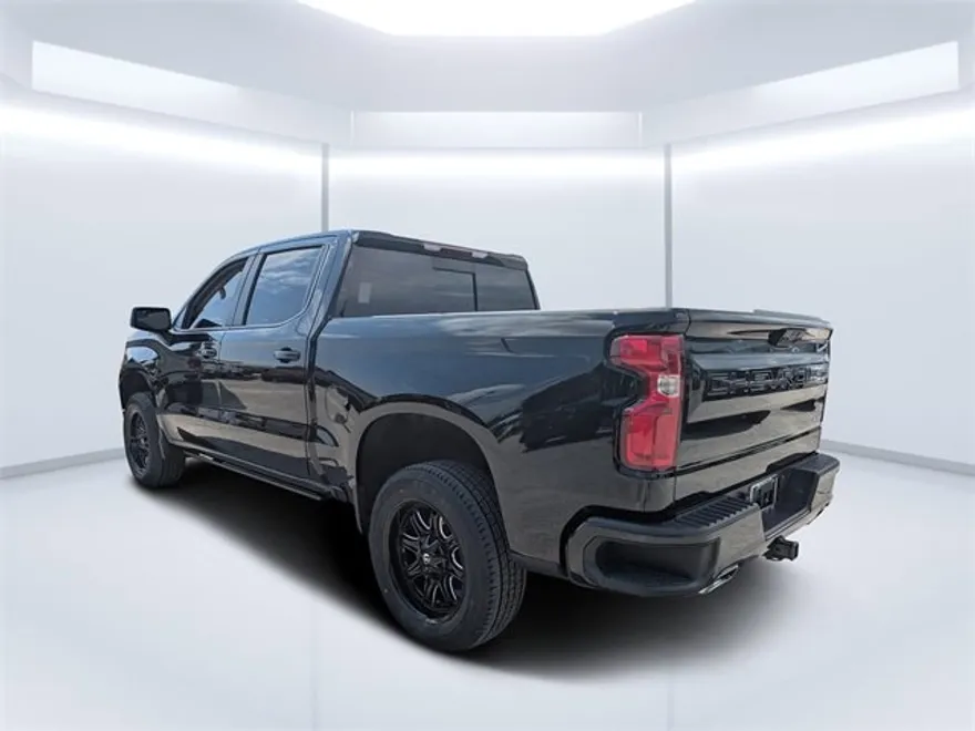 2023 Chevrolet Silverado 1500 RST photo 1