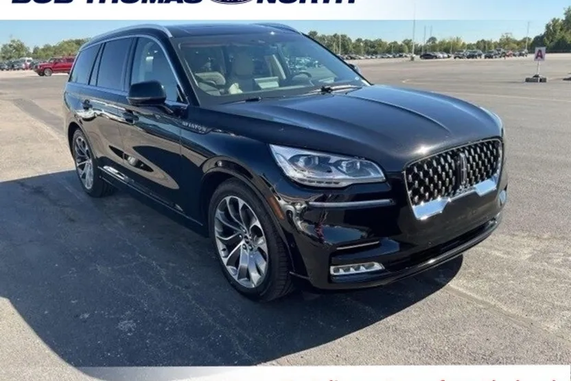 2022 Lincoln Aviator Grand Touring photo 1