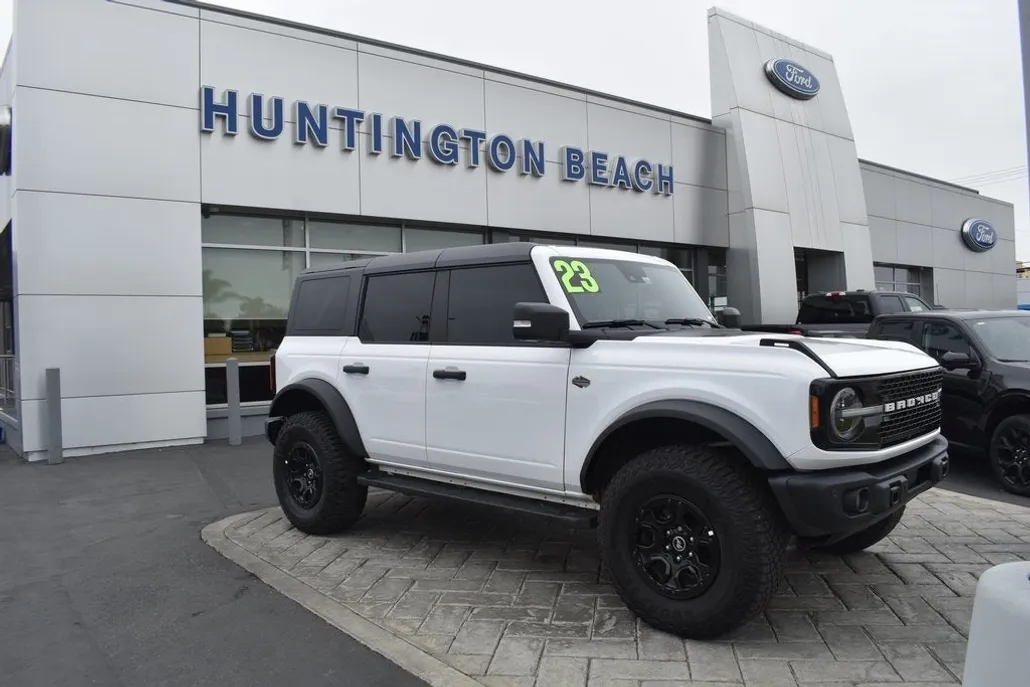 2023 Ford Bronco Wildtrak photo 1