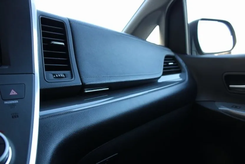 2017 Toyota Sienna SE photo 1