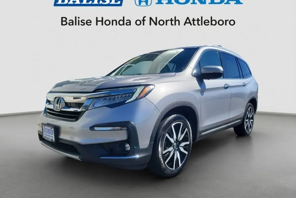 2020 Honda Pilot Touring photo 1