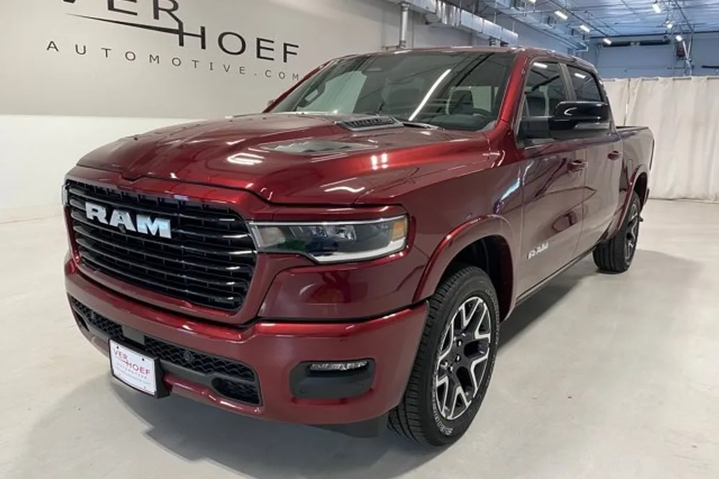 2025 Ram 1500 Laramie photo 1
