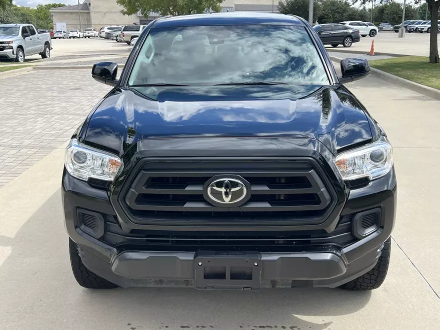 2022 Toyota Tacoma SR photo 1