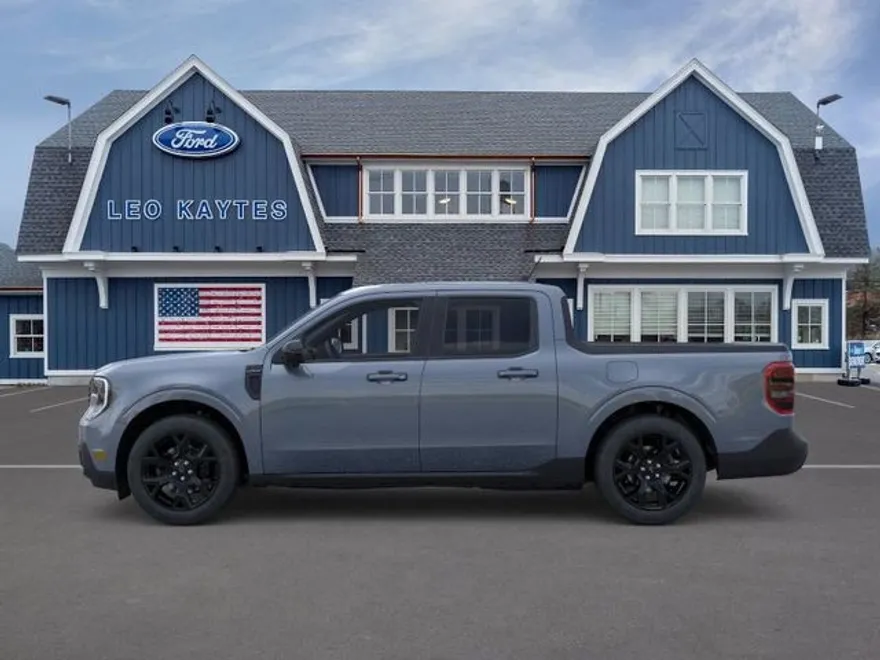 2025 Ford Maverick Lariat photo 1