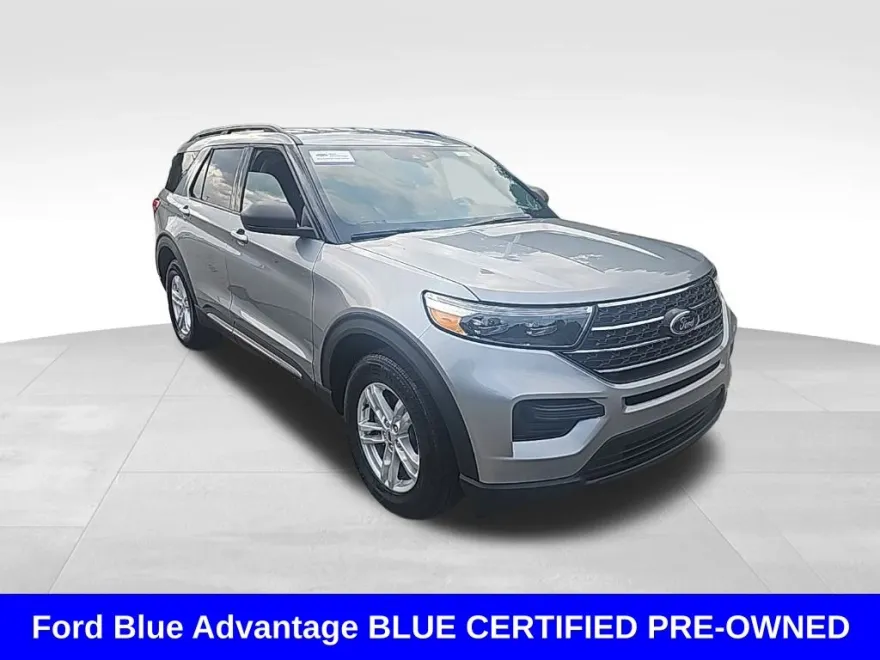 2022 Ford Explorer XLT photo 1