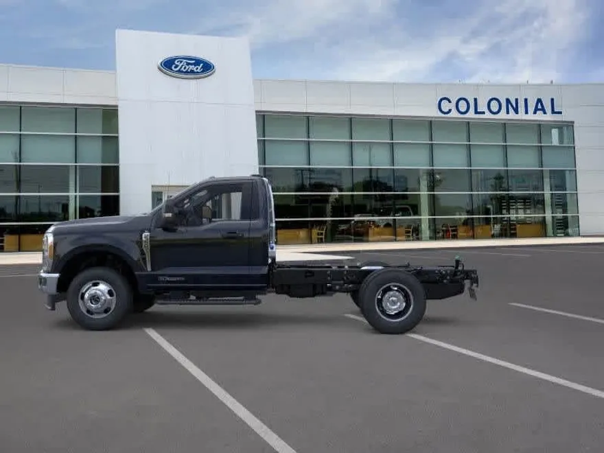 2026 Ford F-350 XL photo 1