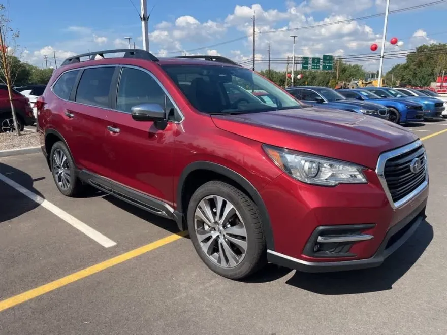 2022 Subaru Ascent Touring photo 1