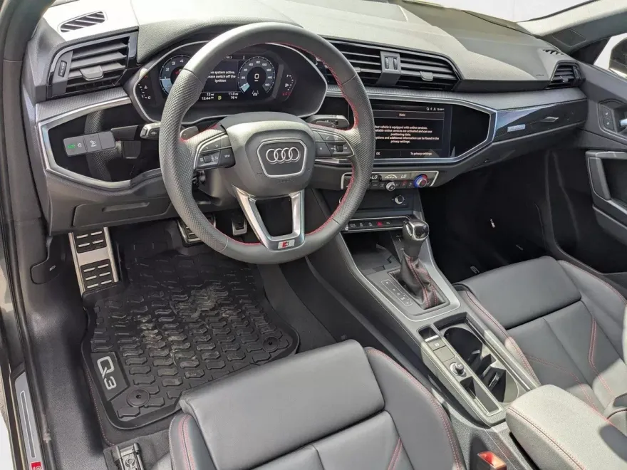 2025 Audi Q3 45 TFSI S line Premium Plus photo 1