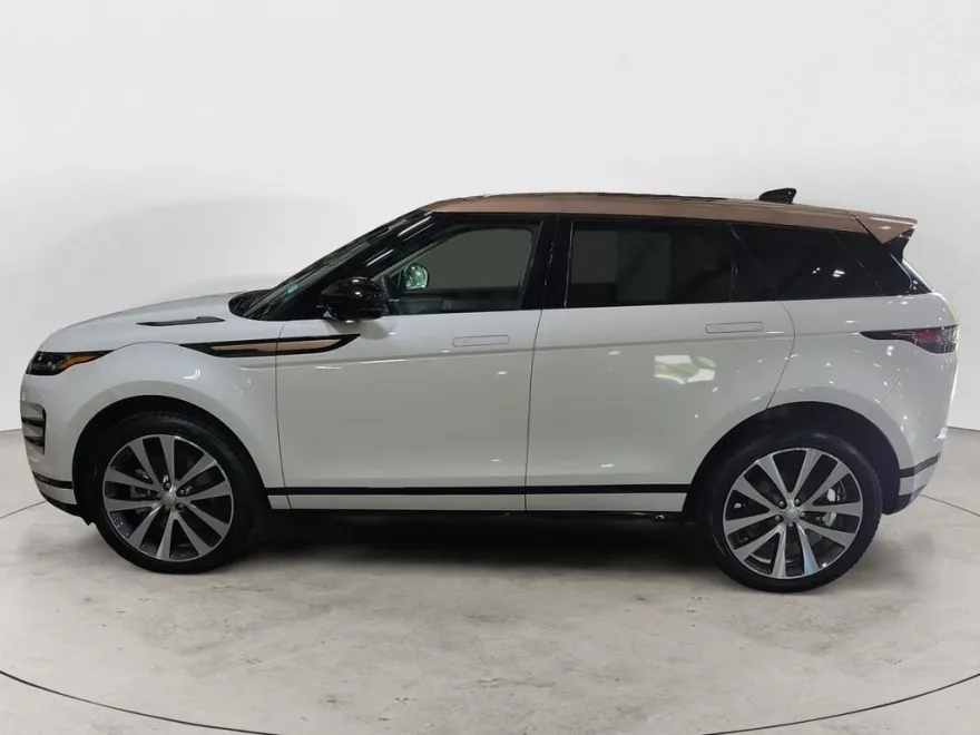 2024 Land Rover Range Rover Evoque Dynamic SE photo 1