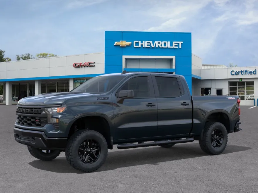 2026 Chevrolet Silverado Trail Boss Custom photo 1