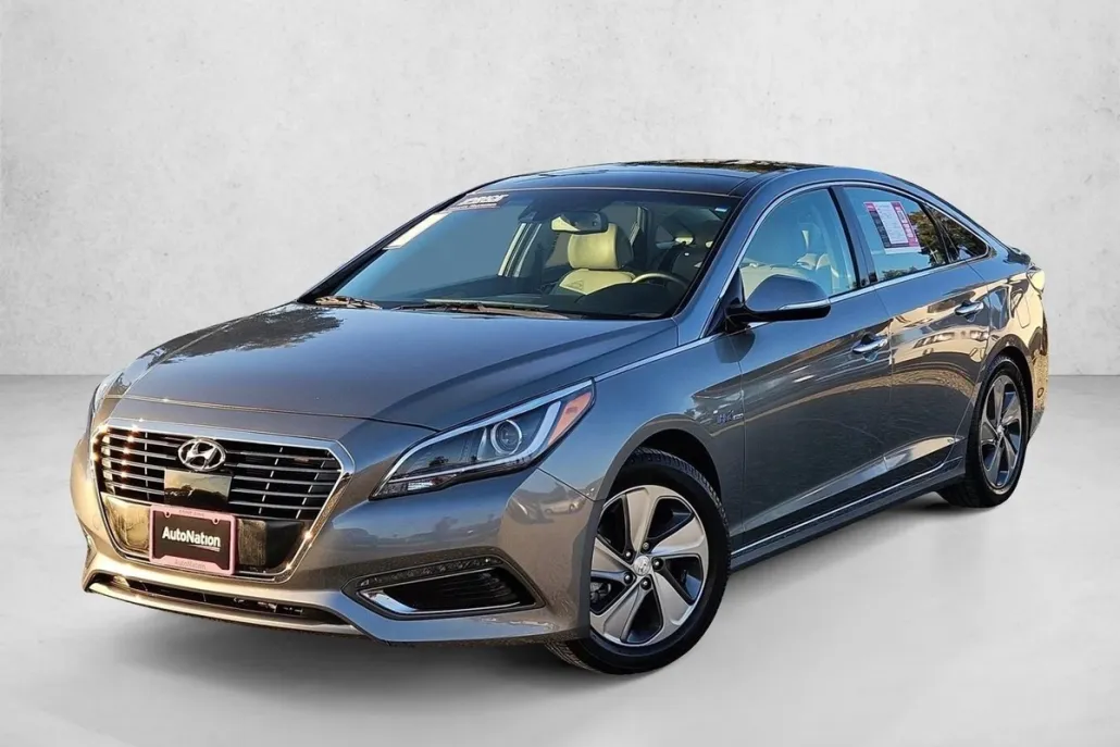 2017 Hyundai Sonata Hybrid Limited photo 1